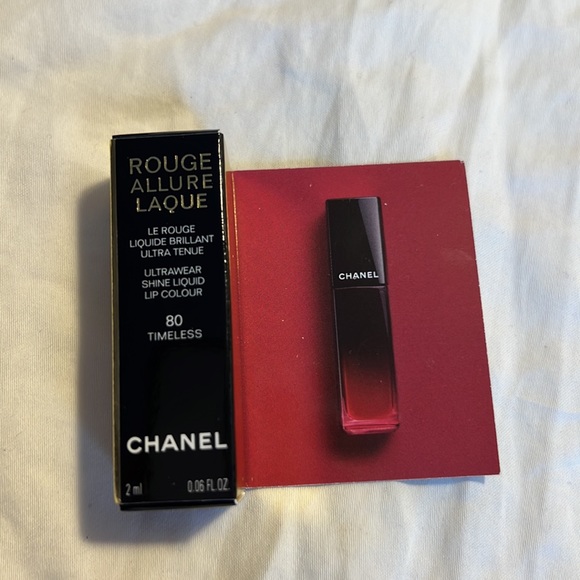 SALE!!! Chanel Set - Mascara, Lip Color & Body Cream in a Pouch - Picture 2 of 11